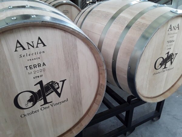 Oak barrels from AnA Seleciton barrel maker in France.